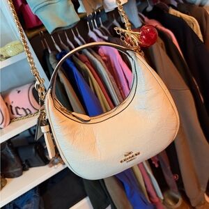 Coach Carmen Mini Crossbody Bag Pearl/Gold